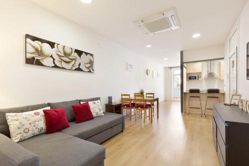 Stay Unique Apartments Urgell