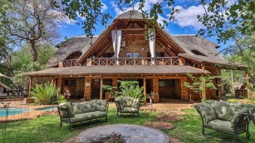 صورة لـ Kruger Riverside Lodge - No Load-shedding في مارلوث بارك