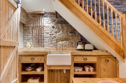 The Cow House - In the heart of Whitby photo 4