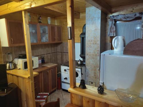 Η κουζίνα ή μικρή κουζίνα στο Secret Garden Kolašin