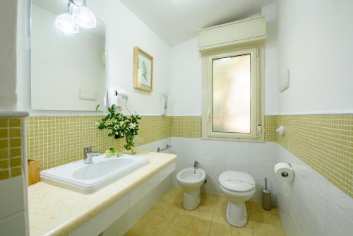 Ένα μπάνιο στο Villa Megna - Green Paradise B&B