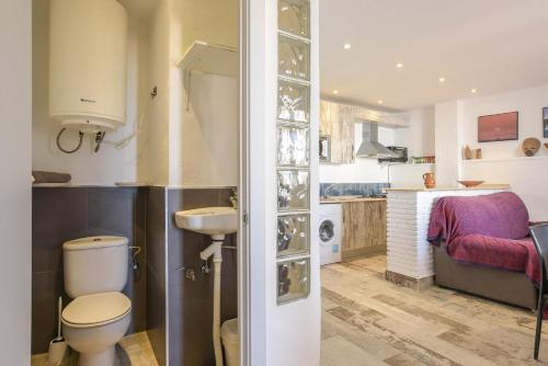 Η κουζίνα ή μικρή κουζίνα στο Apartamento en la playa con Wifi