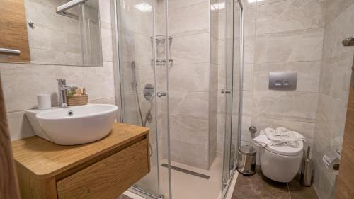 Ένα μπάνιο στο Neva Hotel Alaçatı