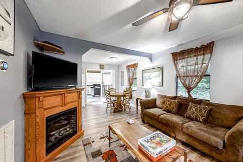 Sequoyah Hideaway – Photos 2