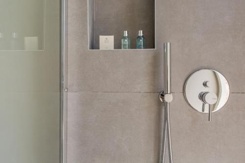 Ванная комната в T7 LUXURY VILLAS PAROS