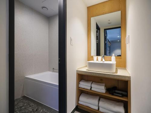 Gallery image of Henn na Hotel Seoul Myeongdong in Seoul