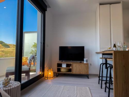 Cozy, well located and balcony sheltered from wind
