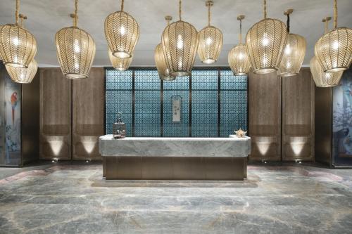 Ένα μπάνιο στο Crowne Plaza Wuhan Optics Valley by IHG