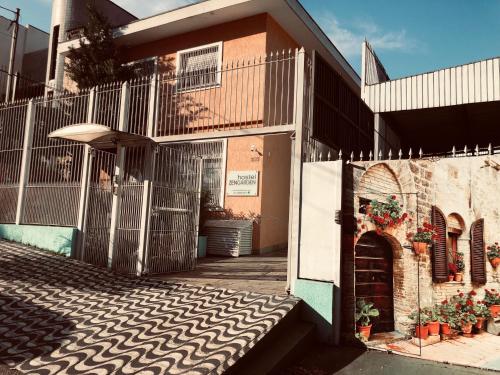 .cls-2{fill:#ff8000}.cls-3{fill:#febb02}.cls-5{fill:#c00}.cls-7{fill:#514d9e}Travel Proud Zen Garden Hostel Mirandópolis Menor preço em .cls-2{fill:#ff8000}.cls-3{fill:#febb02}.cls-5{fill:#c00}.cls-7{fill:#514d9e}Travel Proud Zen Garden Hostel Mirandópolis