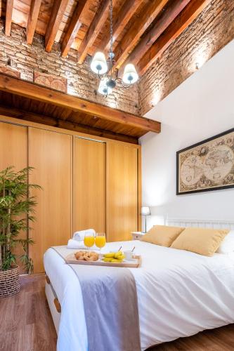 CARRETERIA - Design & Comfort - Prime area