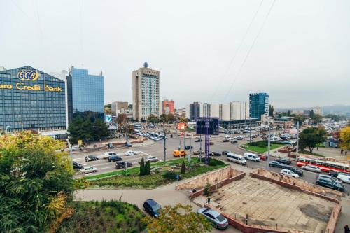 Extra Apartments with Terasa Central street Stefan cel Mare Boulevard