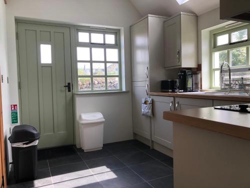 Et badeværelse på Picture perfect cottage in rural Tintagel