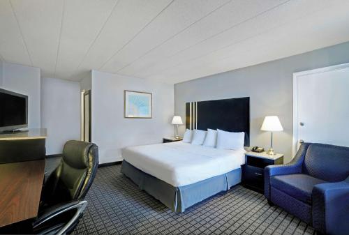 Ліжко або ліжка в номері Motel 6 Washington, PA