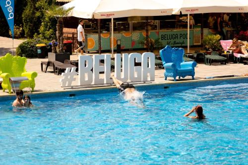 Kolam renang di atau dekat dengan Hotel Terra Balneo