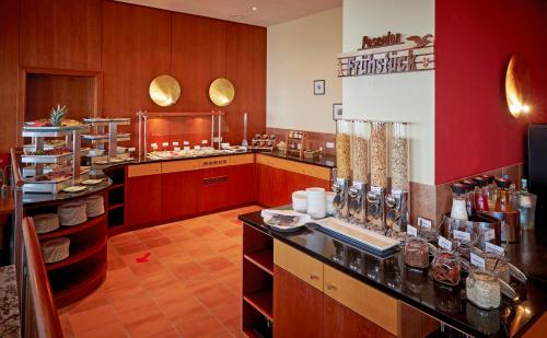 Jídlo v hotelu nebo okolí