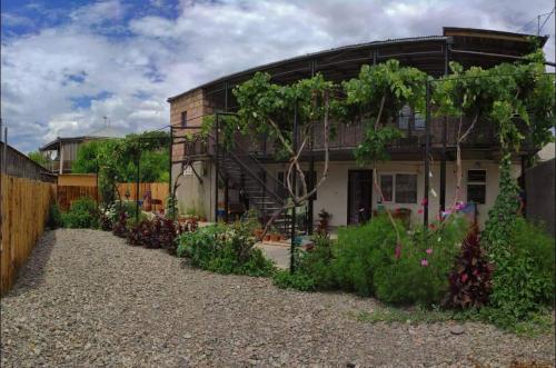 Zahrada ubytování Akhaltsikhe hotel “Sunny House”
