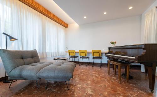 Un lugar para sentarse en Villa Can Bagués