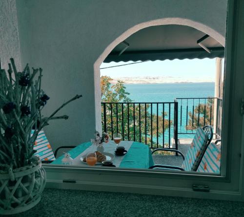 Romantic Apartment Sonja, Beachfront