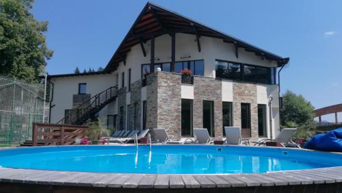 AQUARIUS BOUTIQUE HOTEL — Property building