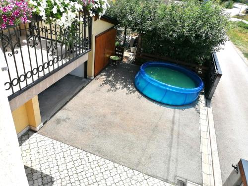 Πισίνα στο ή κοντά στο Garden Blue Sarajevo - free Parking