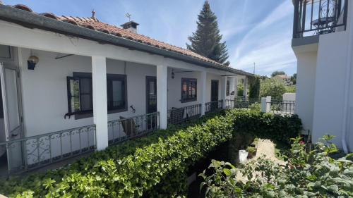 Afbeelding uit fotogalerij van Casa do Beco B&B Douro - Guest House in Parambos