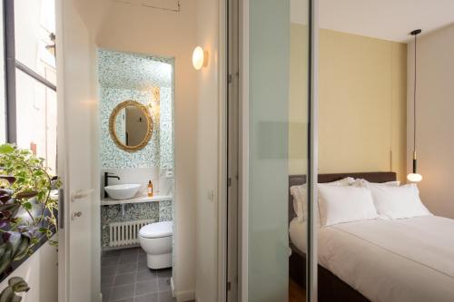 Kúpeľňa v ubytovaní Casavignoni luxury apartment near to Spanish step