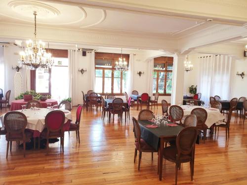 Restoran atau tempat lain untuk makan di Hotel Zarauz