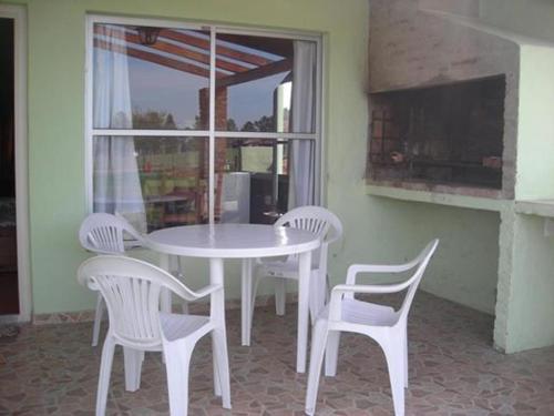 Foto dalla galleria di Cabañas en Termas de Guaviyú, Paysandú, Uruguay a Quebracho