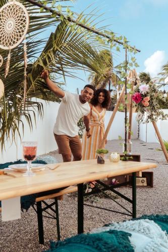 Tetamu yang menginap di The Palm Leaf Apartments