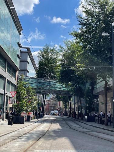 Cosy City Centre Location, Hydro Massage Showe photo 19