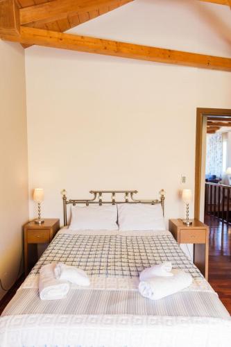 Katil atau katil-katil dalam bilik di Seaview Kaposantes Apartments