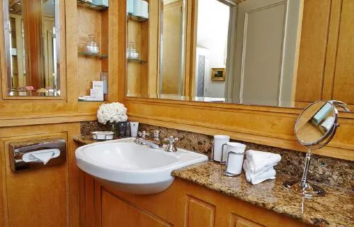 The Capital Hotel, Apartments & Townhouse - Small Luxury Hotels of The World photo 18