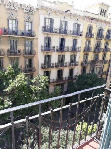 Un balcón o terraza en Hostal Felipe 2