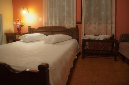 Gallery image of Christofer's Rooms in Zagora