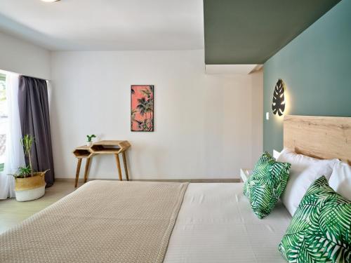 Gallery image of The Tree in Skiathos Town