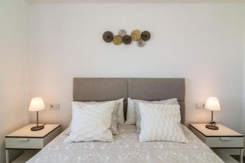 VB San Fermín 2BDR Apt with Sea Views, Benalmádena – Precios ...