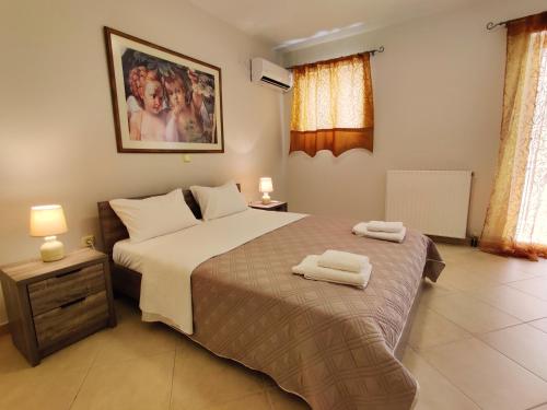 Postel nebo postele na pokoji v ubytování Quiet luxury apartment near city center and port