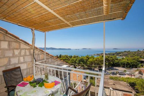 Apartment Klaic - Magic sea view