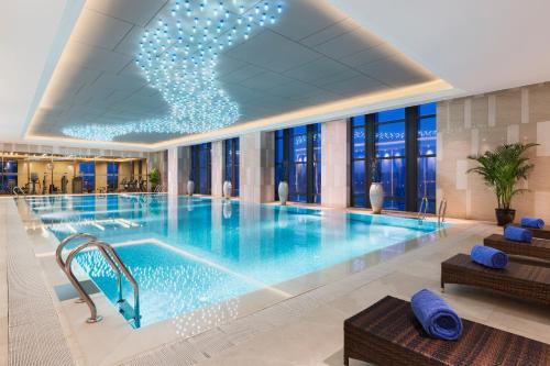 Πισίνα στο ή κοντά στο Wanda Realm Yinchuan
