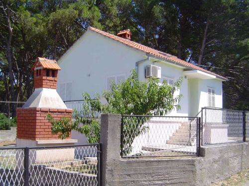 Holiday home in Ugljan - Insel Ugljan 7464