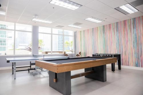 Modern and Luxurious Brickell Studio photo 39