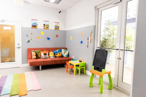 Modern and Luxurious Brickell Studio photo 38