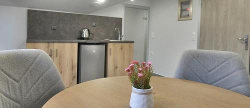 Imagen de la galería de Lofts to Let, en Kalivia Poligirou