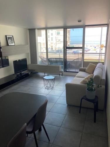 Studio Ascot - Studio Apartment With Sea View