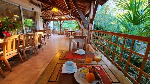 Μπαλκόνι ή βεράντα στο Hostellerie Saint Benoît