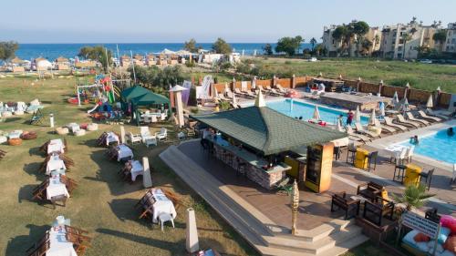an aerial view of a resort with a swimming pool at Unluselek Hotel in Anamur