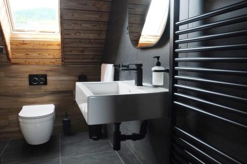 Kylpyhuone majoituspaikassa Penzión u Sysľa