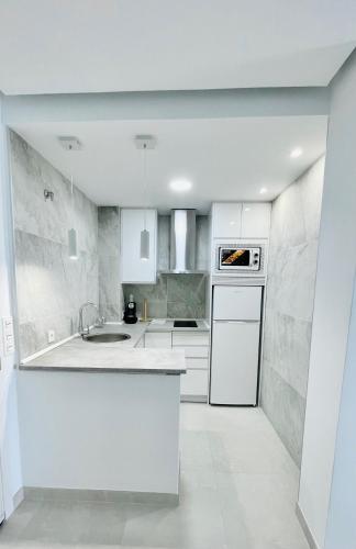 Benal Beach Sea View Apartment (Benalmadena)