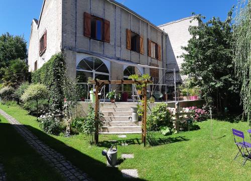Photo de la galerie de l'établissement le jardin des quatres saisons, à Rilly-la-Montagne