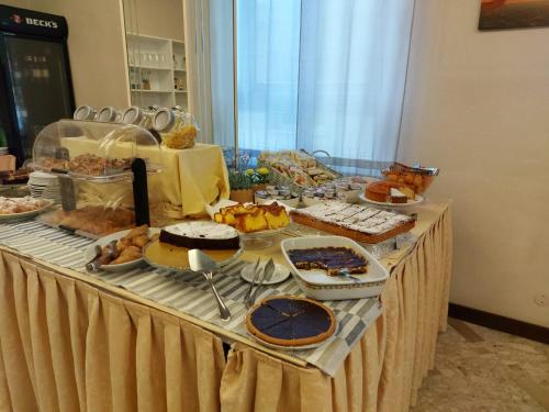 Φαγητό σε αυτό το ξενοδοχείο ή κάπου εκεί κοντά